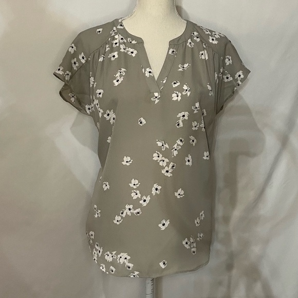 Banana Republic Tops - Blouses/flannels/button downs-2 for $20 or 3 for $30 (Mix & Match)